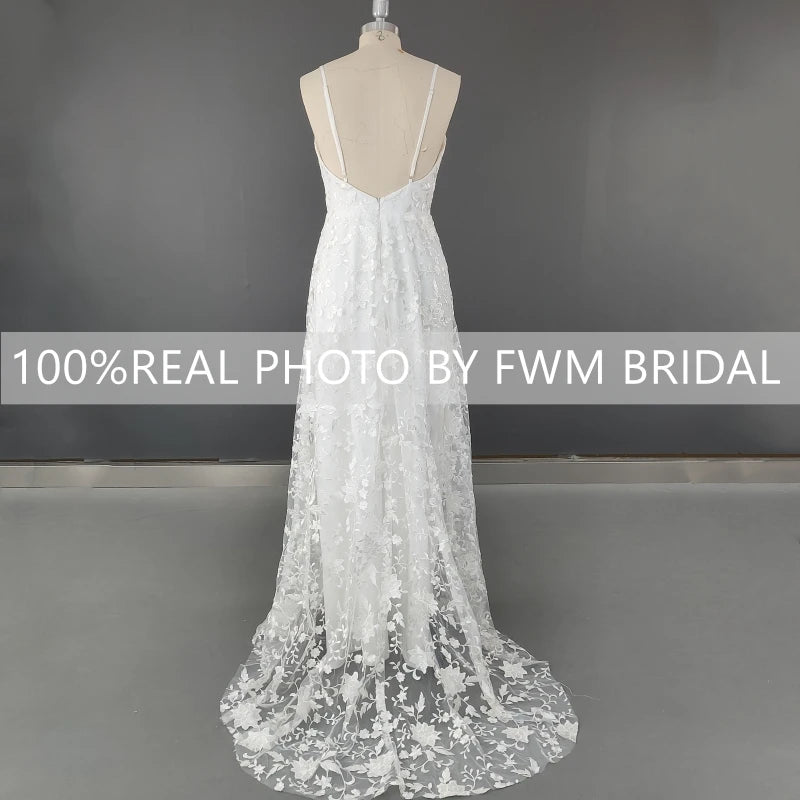 13618# Real Photos Spaghetti Straps V-Neck Sleeveless Boho Lace Backless A-Line Split Wedding Dress Bride Gown for Engagement