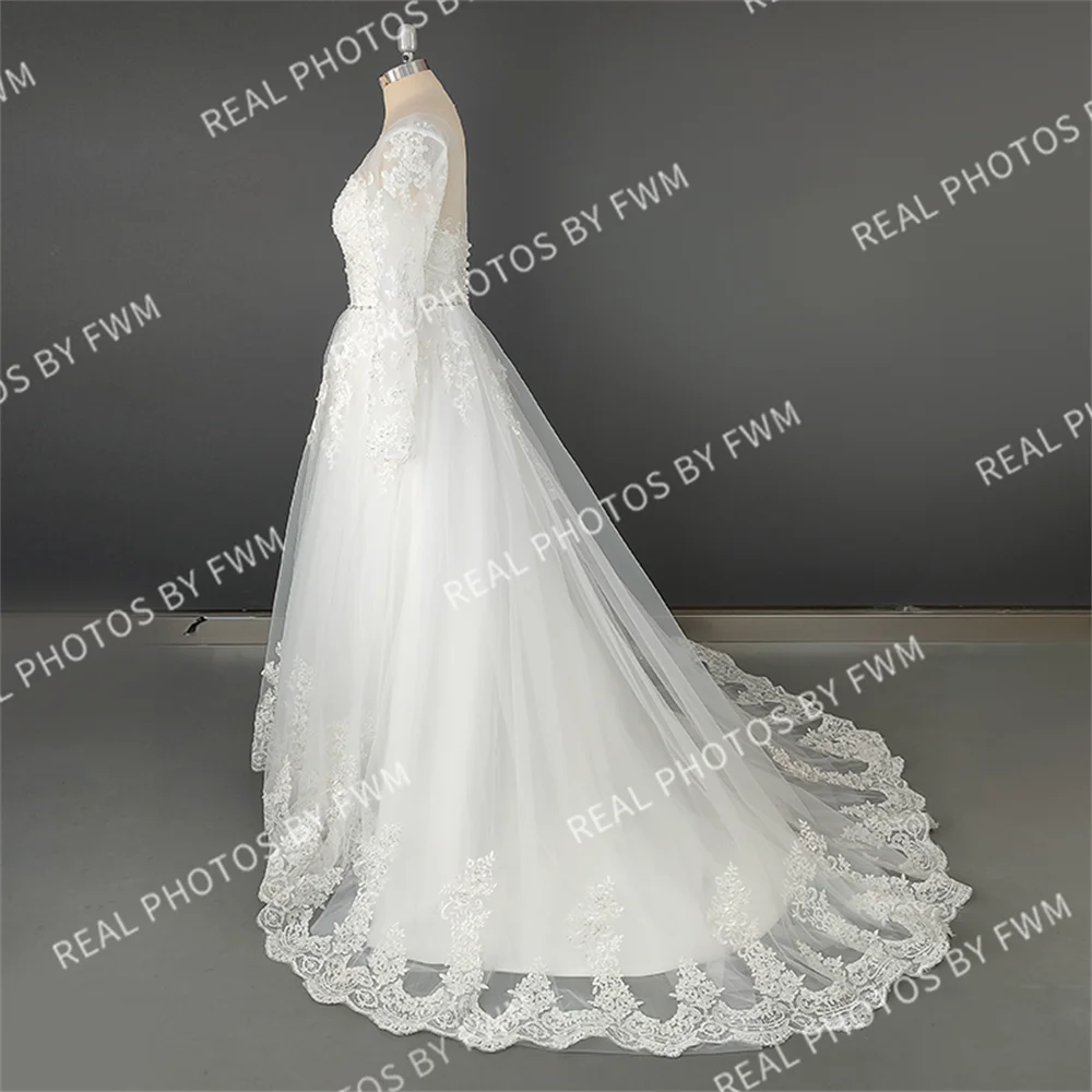 Real Photos Exuquisite Long Sleeve  Sweep Train A-line Appliques Lace Wedding Dress With Sequined Bridal Gown for Wedding Dress