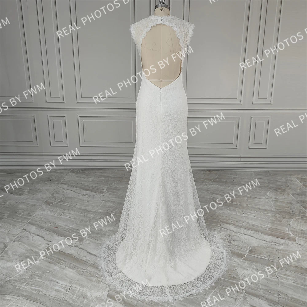 100% Real Photos Simple V-neck Sleeveless Lace Mermaid Wedding Dress Elegant Sweep Train Sleeveless Bridal Gown for Women