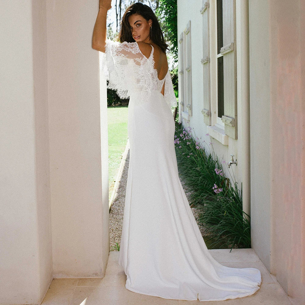 10586#Real Photos Spaghetti Strap Lace Bohemian Deep V-Neck Open Back Sheath Wedding Dress Wedding Bridal Gown