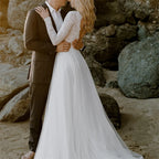 11617#Real Photos A-Line Lace O-Neck Sweep Train Bohemian Long Sleeve Illusion Open Back Wedding Dress Wedding Gown Bridal Gown