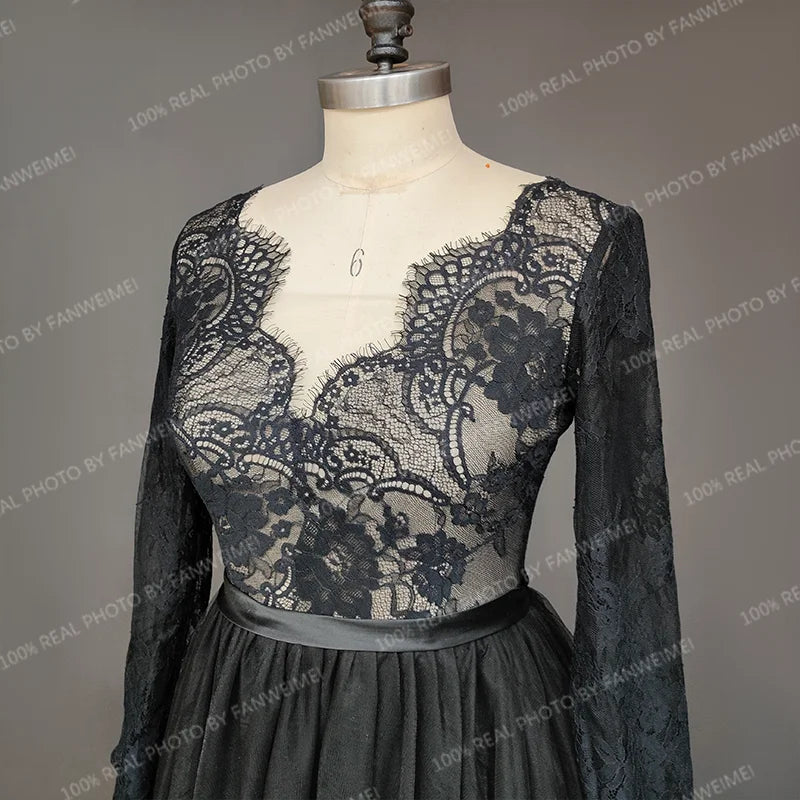 Real Photos High Quality Black Gothic Long Sleeves Lace Wedding Dress for Women Low Back Tulle Bridal Gowns