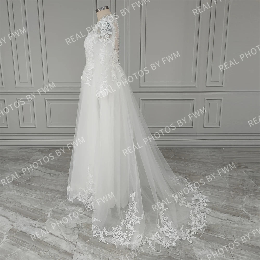 100% Real Photos Boho Boat Neck Long Sleeves Appliques Lace A-line Sweep Train Wedding Dress Illusion Back Bride Gown for Women
