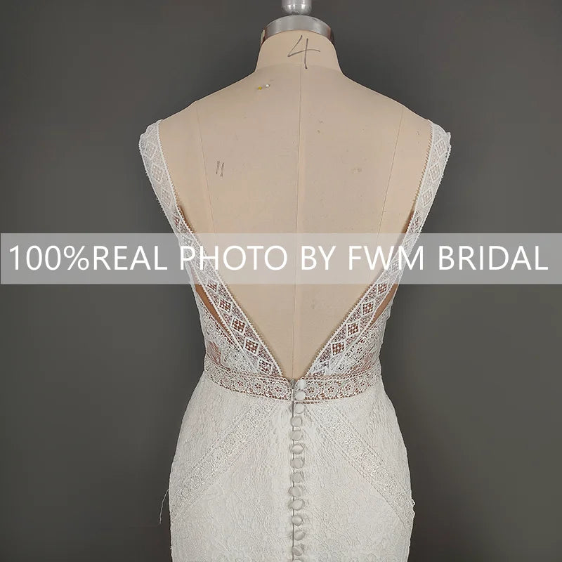 12590# Real Photos V Neck Backless Mermaid Wedding Dress Sleeveless Boho Romatics Lace Bridal Gown for Beach Lawn Wedding