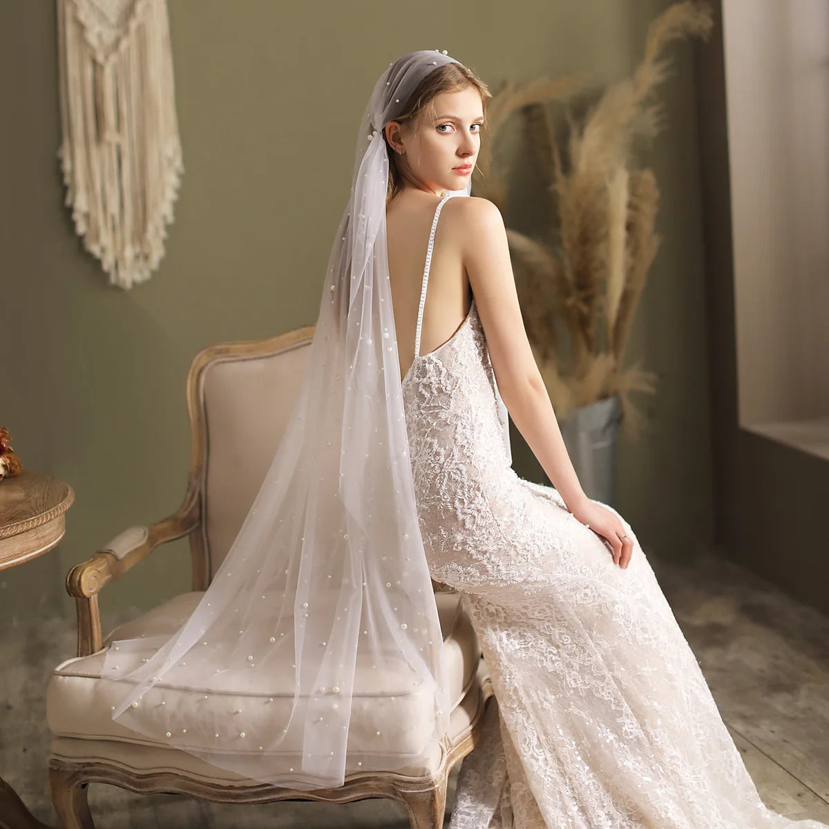 V235 Vintage One Layer Lace With Beaded Pearls Simple Tulle Long Bridal Veil Fingertip Wedding Accessories