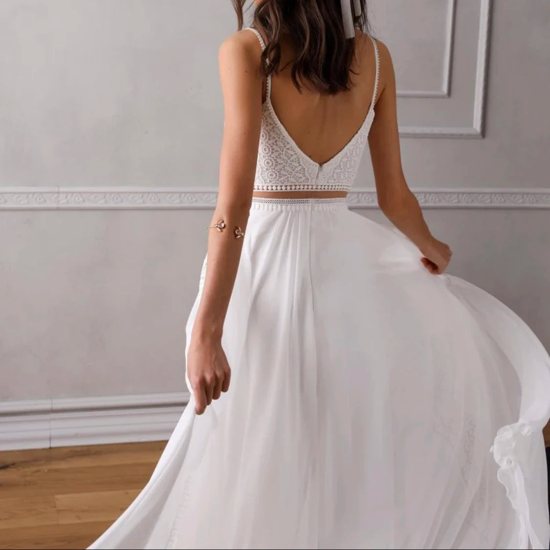 10436#Real Photos Spaghetti Straps Sleeveless Sexy V-Neck Open Back Chiffon Floor Length Wedding Dress Wedding Bridal Gown