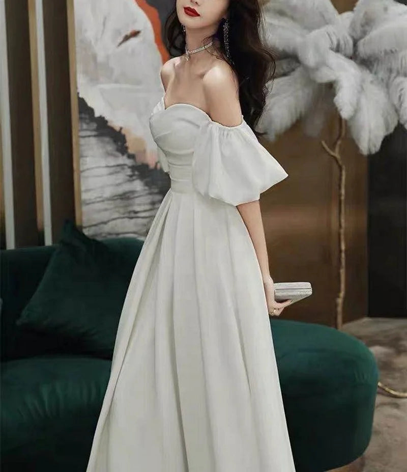 #3150  Real Photos Special Design Sweetheart Puff  Sleeve Lace-up Satin Soft Ivory Strapless Bridal Gown Wedding Dress