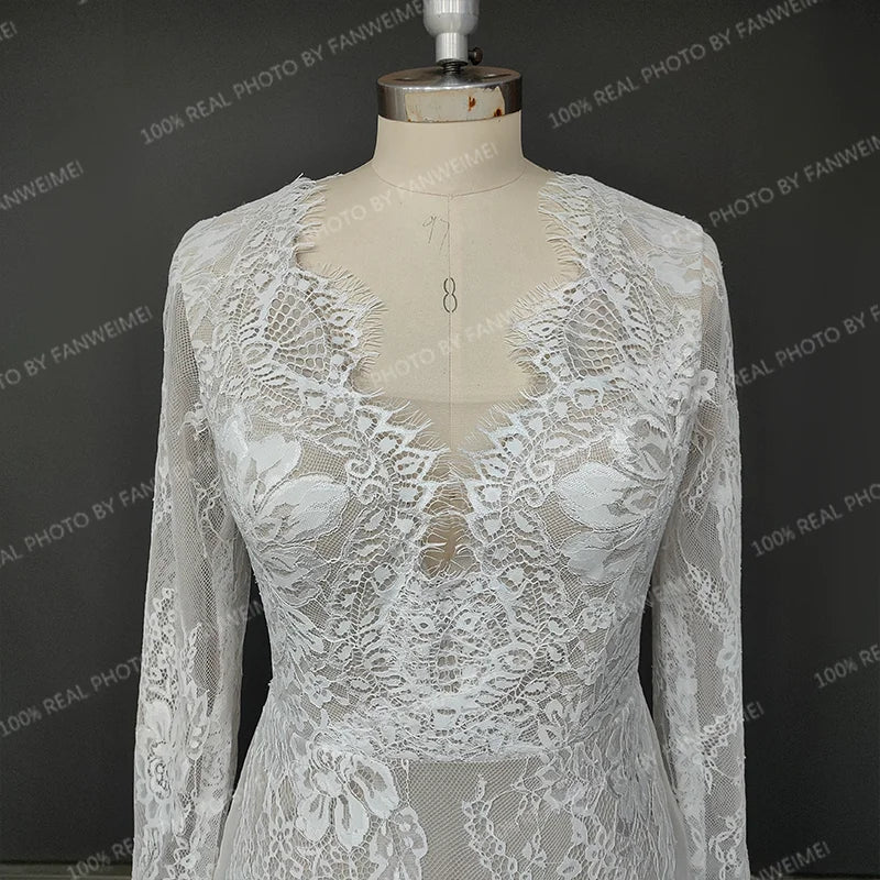 Real Photos Boho Long Sleeves V-Neck Appliques Lace Wedding Dress for Woman Backless Sweep Train Bridal Gown for Wedding