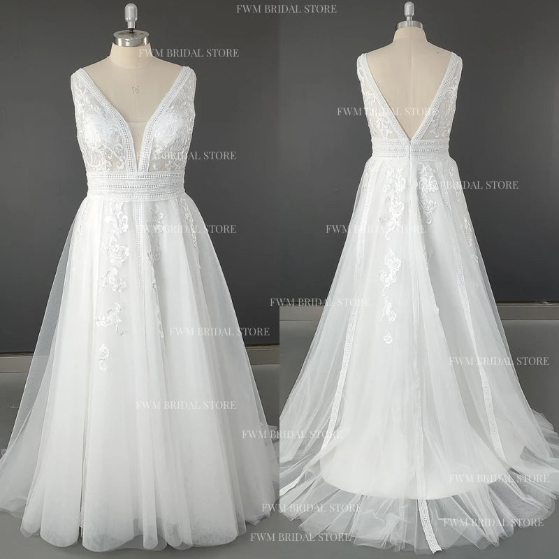 12640# Real Photos V-neck Backless Appliques Illusion Lace Wedding Dress Exquisite Sweep Train A-line Bridal Gown for Party
