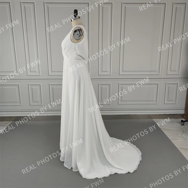 Real Photos Chiffon A-Line Sleeveless Lace V Neck Bohemian Wedding Dress Open Back Rustic Bridal Gown for Women