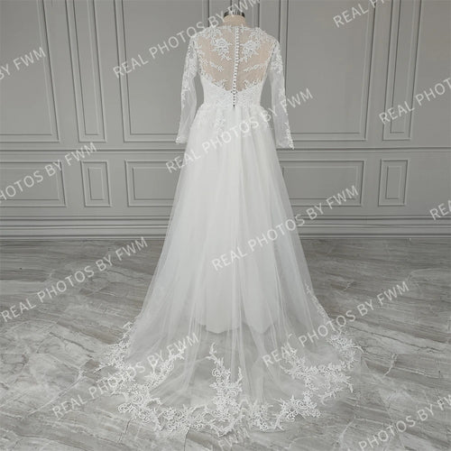 100% Real Photos Boho Boat Neck Long Sleeves Appliques Lace A-line Sweep Train Wedding Dress Illusion Back Bride Gown for Women