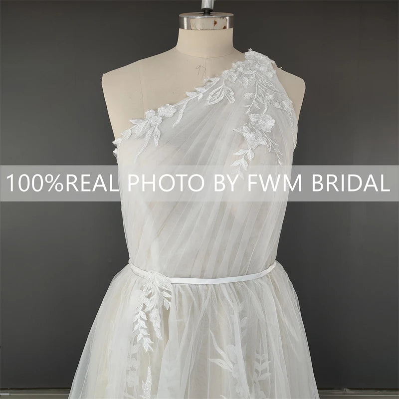 11809# One Shoulder Sleeveless Tulle Lace Applique Sexy Back A-Line Bohemian Sweep Train Wedding Dress Bridal Gown Real Photos