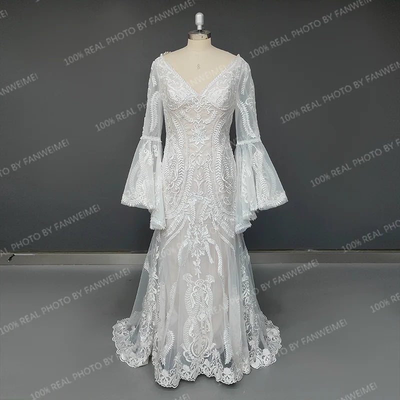 Real Photos Boho Flare Bell Sleeve Appliques Lace Wedding Dress V-Neck Backless Sweep Train Woman Bridal Gown for Wedding