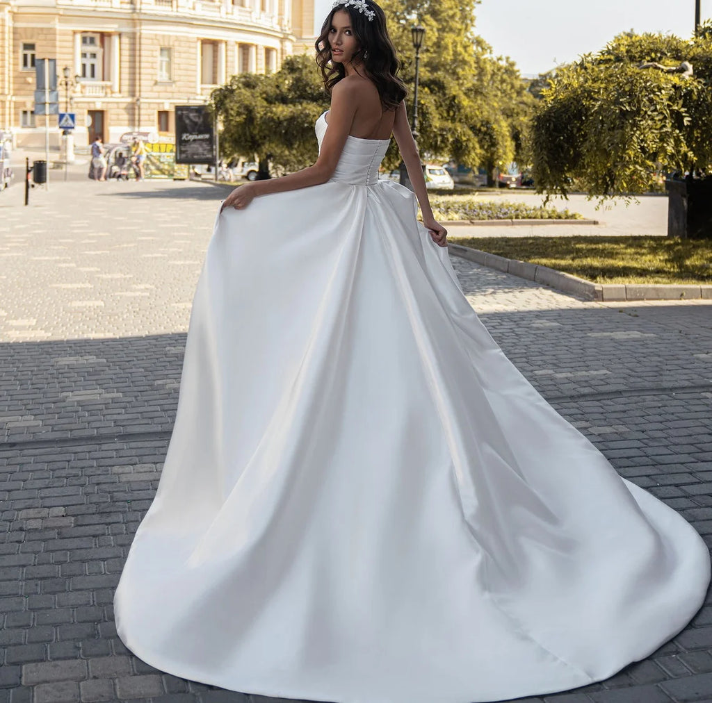 11507# Real Photos Simple Boho Strapless Pleat Satin A-line Wedding Dress for Women Sweep Train Bride Gown Vestido De Novia