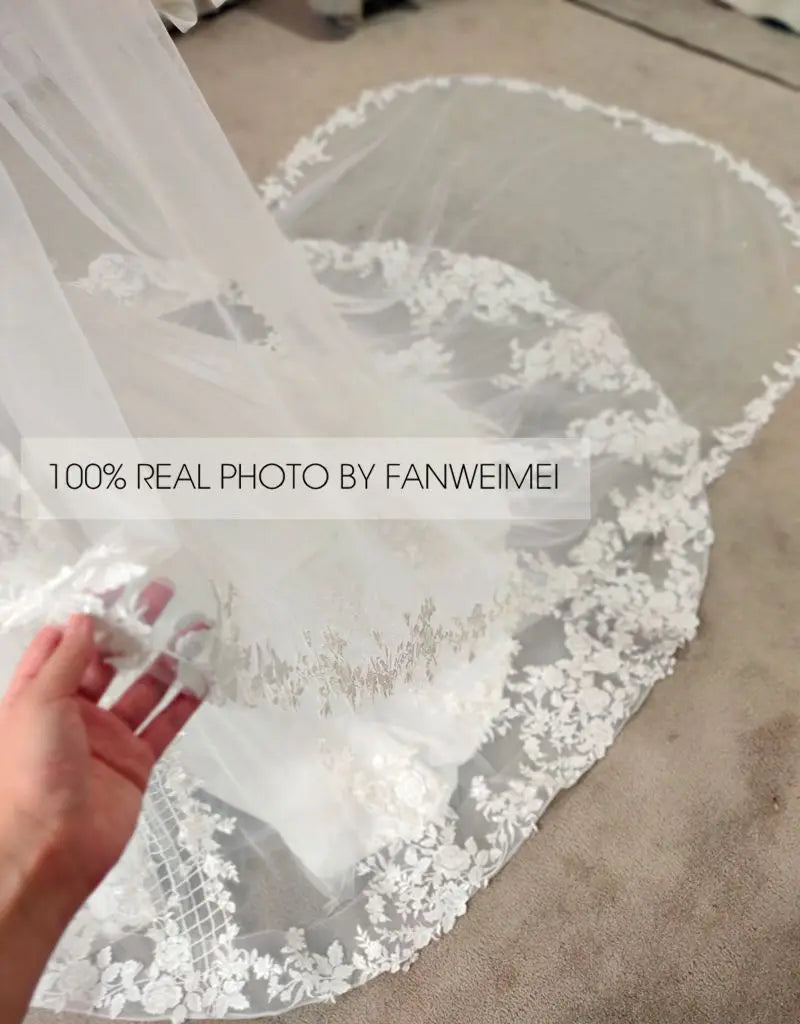 Pretty 3.5 Meter Length One Layer  Veil Lace Bridal Wedding Veil Real Photos  Lace Bridal Veil