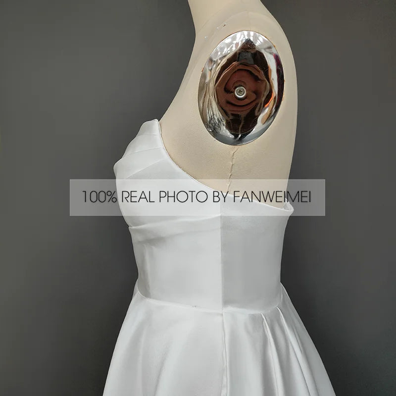 Real Photos Gorgeous Strapless Sleeveless A-Line Simple Sweep Train Satin Wedding Dress Side Slit Bridal Gown for Women