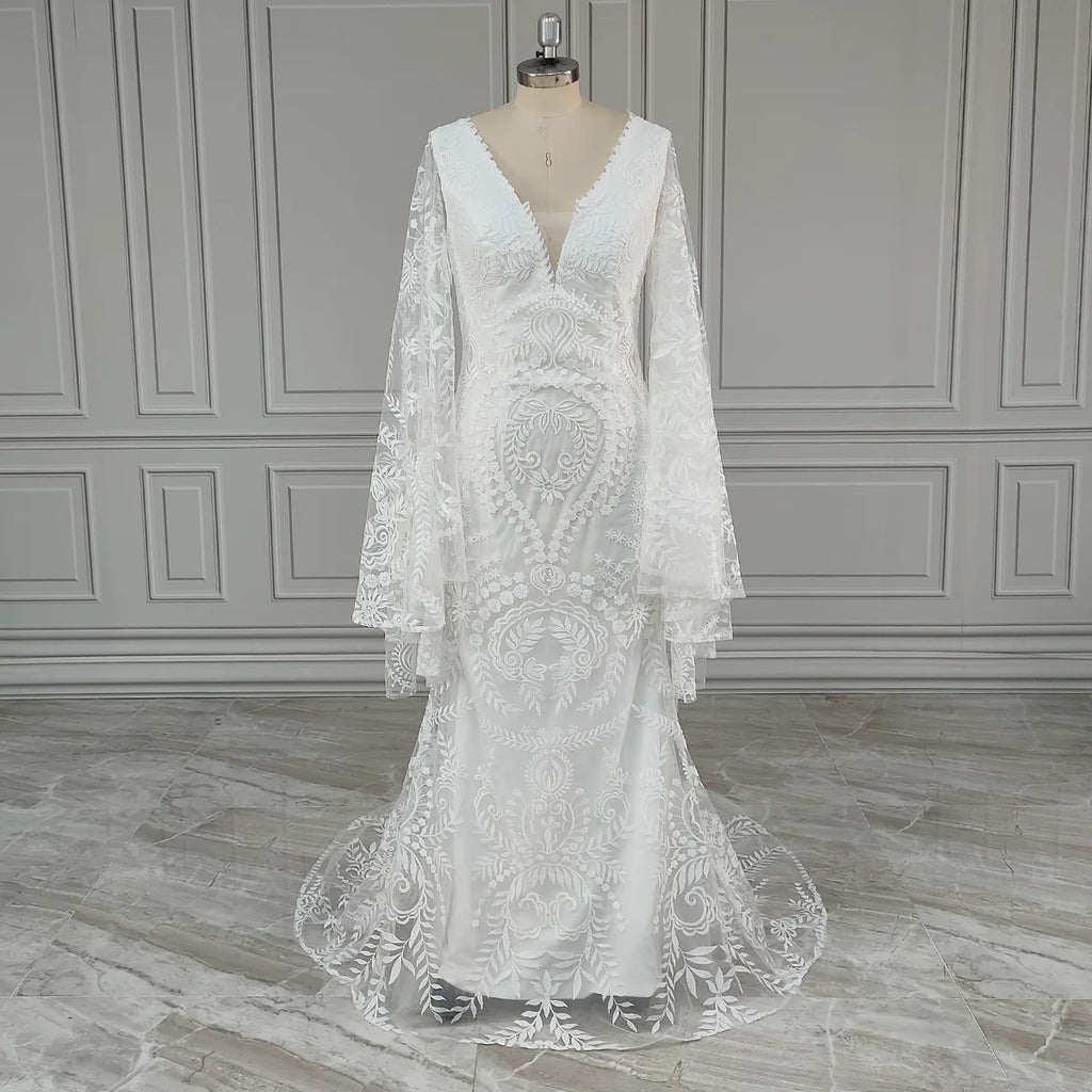 Real Photos High Quality Bohemian Flare Sleeves V-Neck Open Back Lace Wedding Dress Elegant Women Bride Dress for Wedding