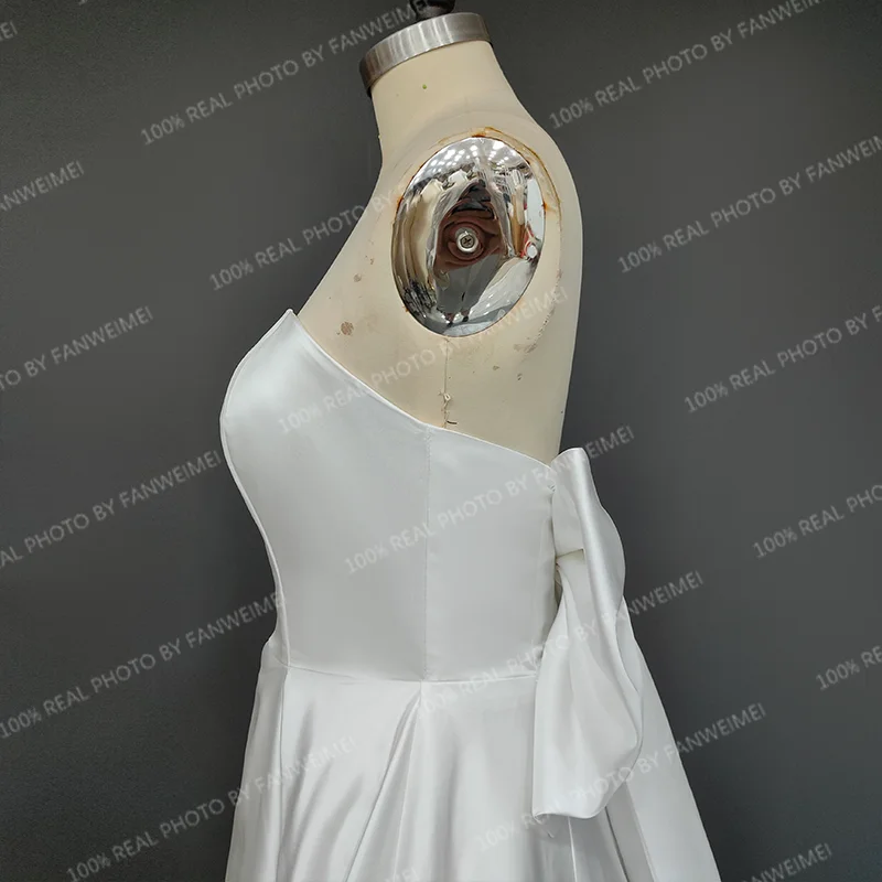 3422# Real Photos Elegant Sleeveless Backless Satin A-Line Bride Dress Satin Wedding Dress With Detachable Big Bow