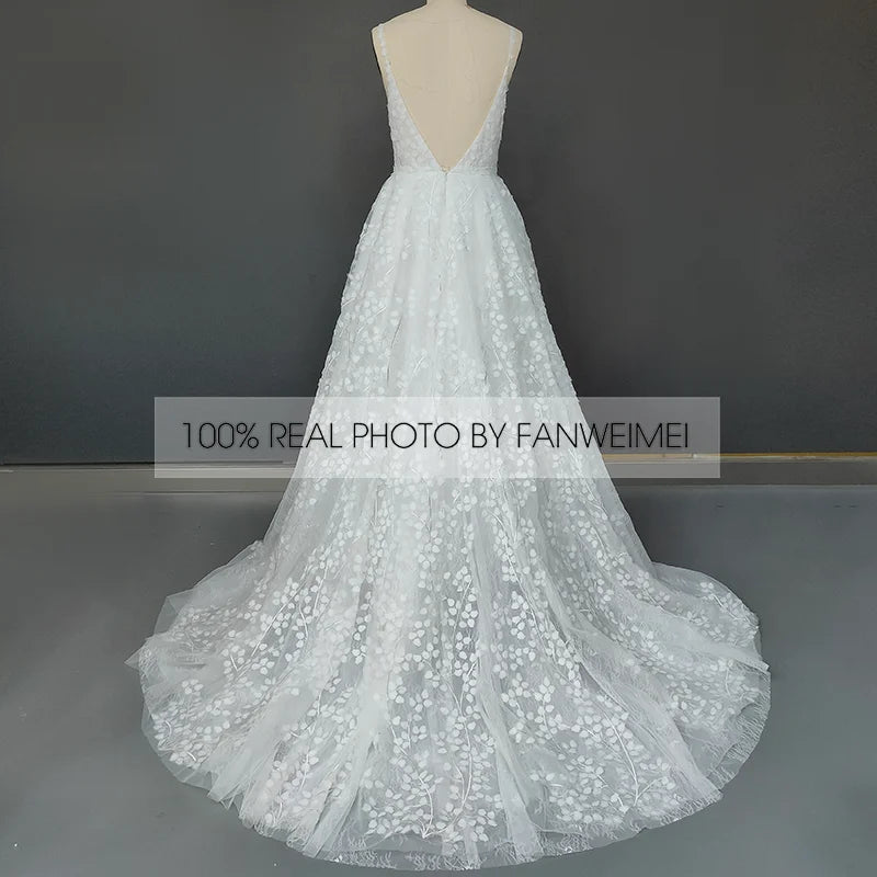 Real Photos Elegant Spaghetti Straps 3D Lace Wedding Dress Sleeveless Low Back Illusion Deep V-Neck Bridal Gown for Women
