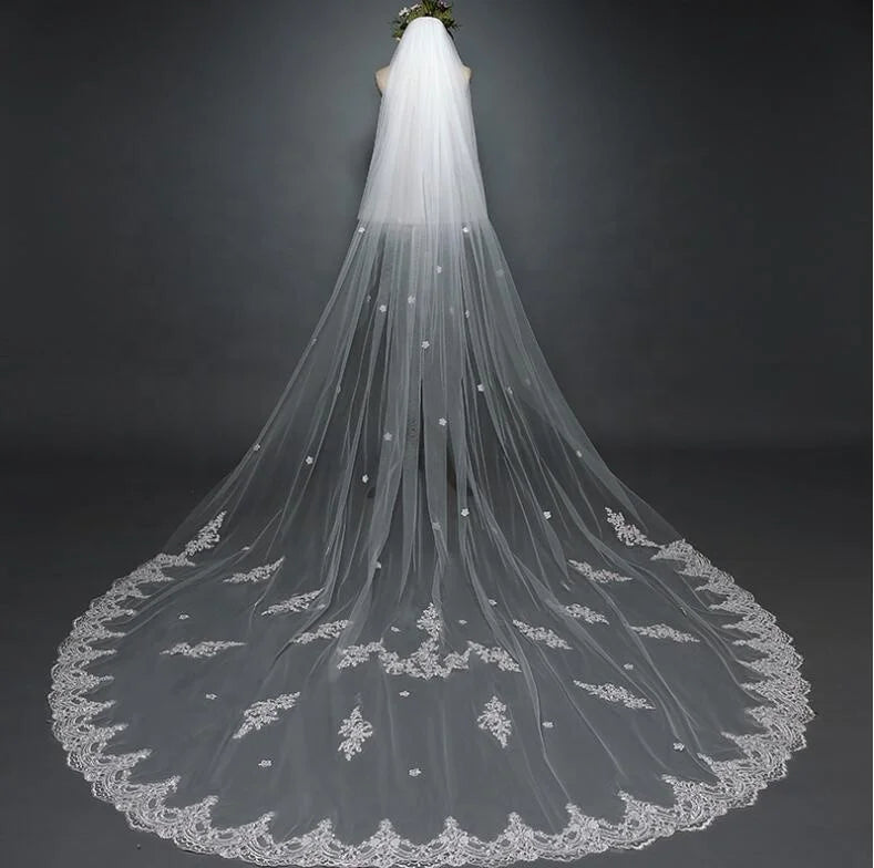 White Tulle Lace Factory Price 3 Meter Wedding Veil Bride Weil Long Luxury Veil